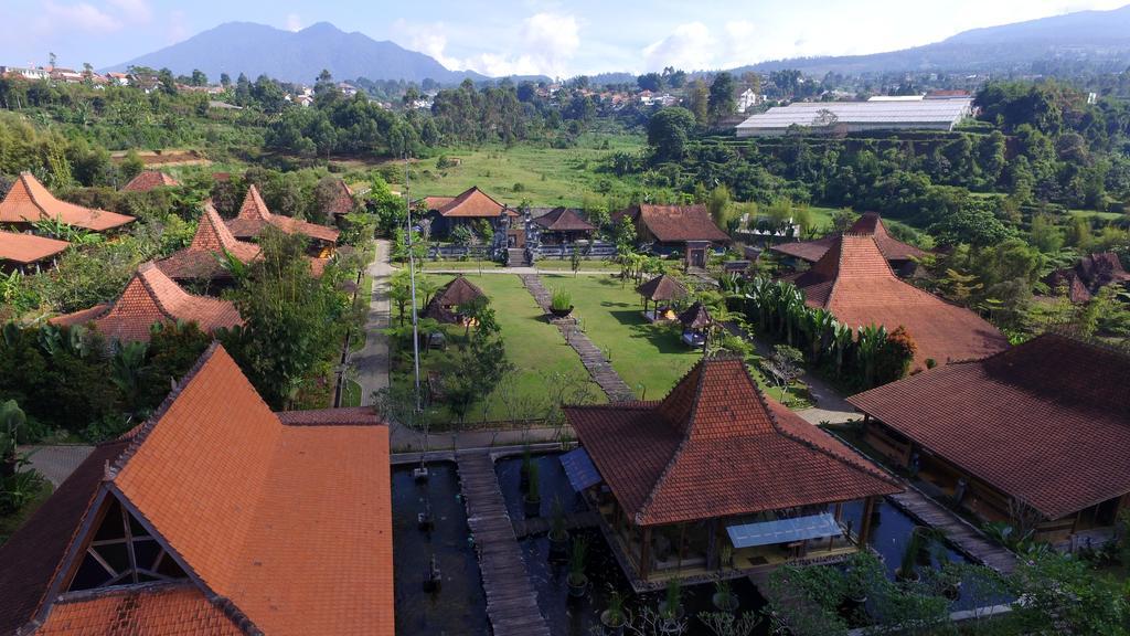 Jadul Village Resort Lembang Exteriör bild